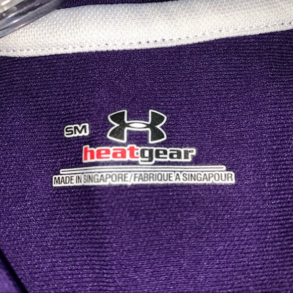 Under Armour purple t-shirt size small - Picture 3 of 3